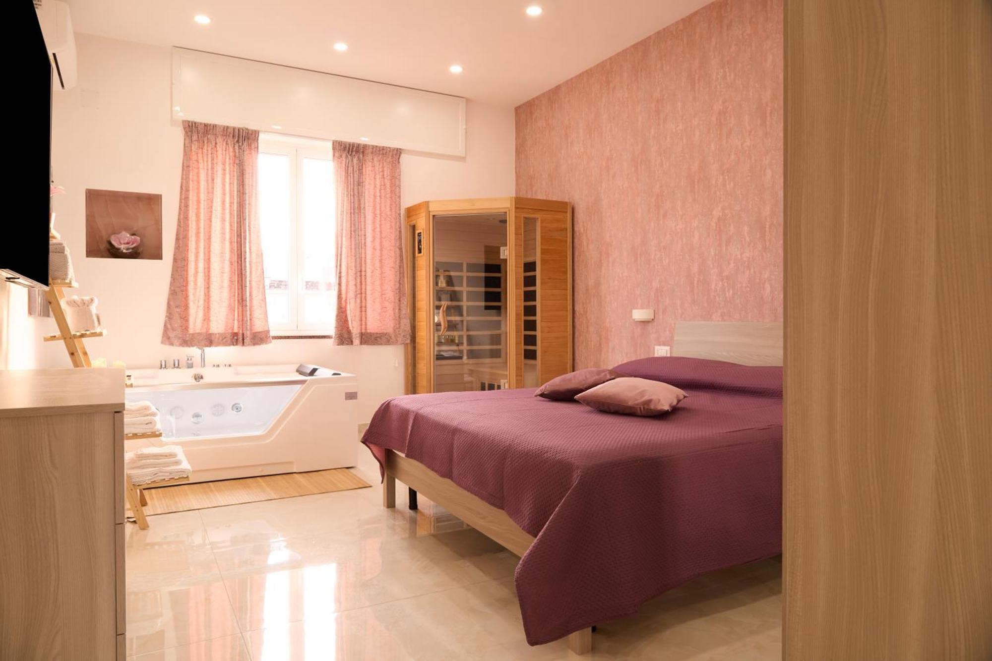 Napoli Central Lumina Suites Bagian luar foto